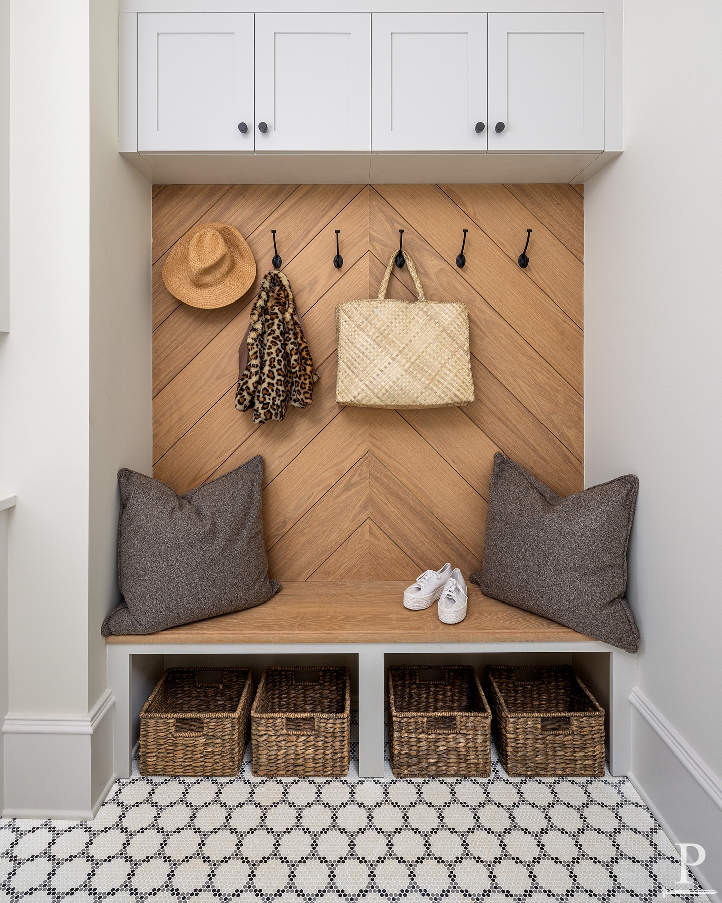 In the Quincy plan, the mudroom is all about making daily life easier ✨
Room for everything you need… and of course, a spot for the pup 🐾