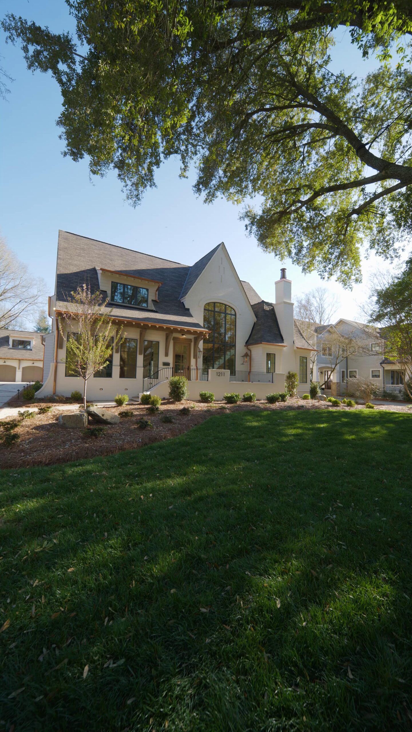Being both the builder and the designer changes everything ✨

It gives us the freedom to layer in unique, intentional details that make a home feel truly one-of-one, from custom moments to thoughtful features you won’t find anywhere else.

What’s one custom detail you think can completely change a home?