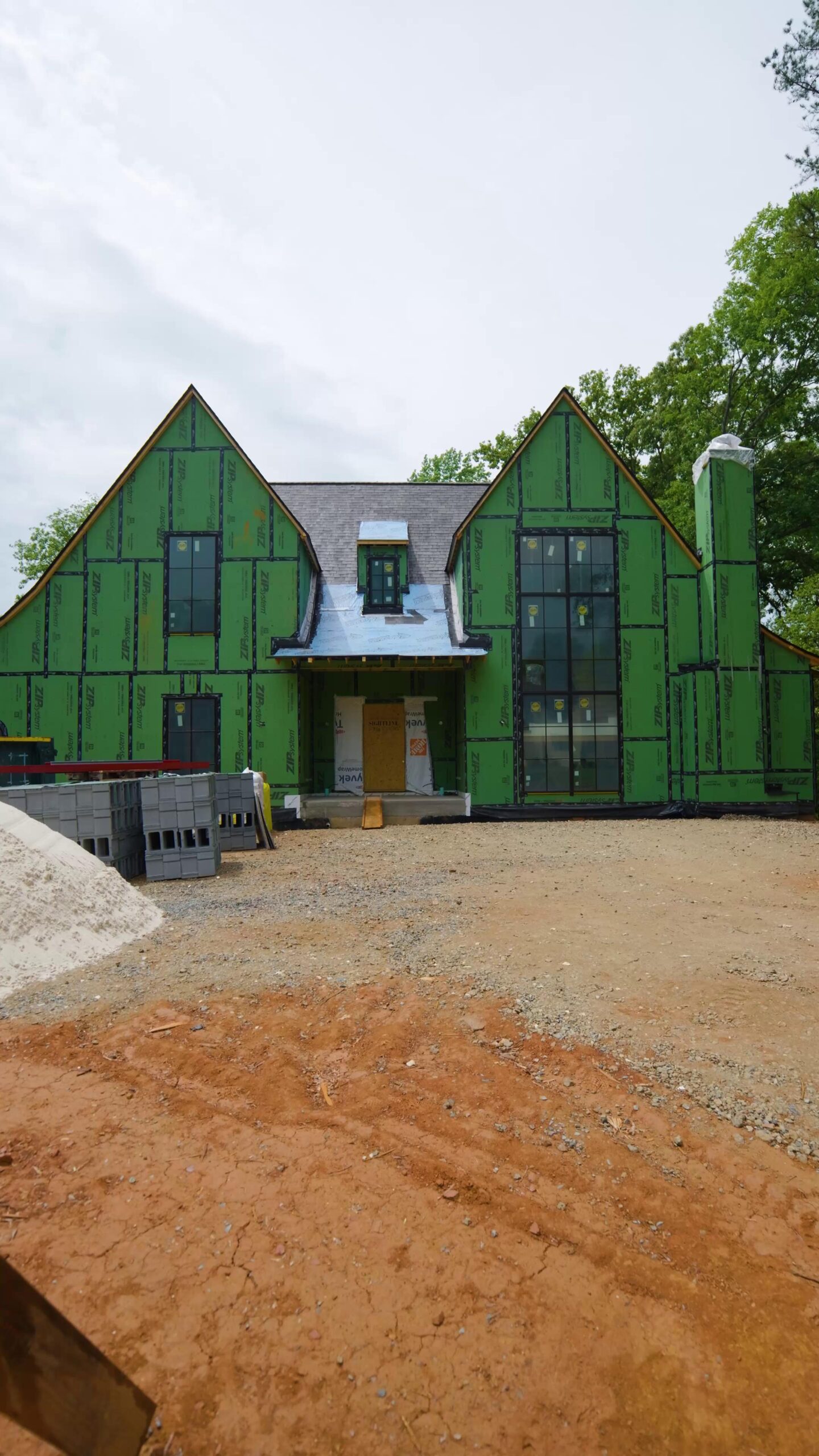 We thought of everything. And we mean everything. 👀
Episode 1 of our behind-the-scenes series at 6032 Lansing Dr — starting with the lighting. The Pike Dream Home earned its name for a reason. Watch and see. 🏡✨
#WeThoughtOfEverything #PikeDreamHome