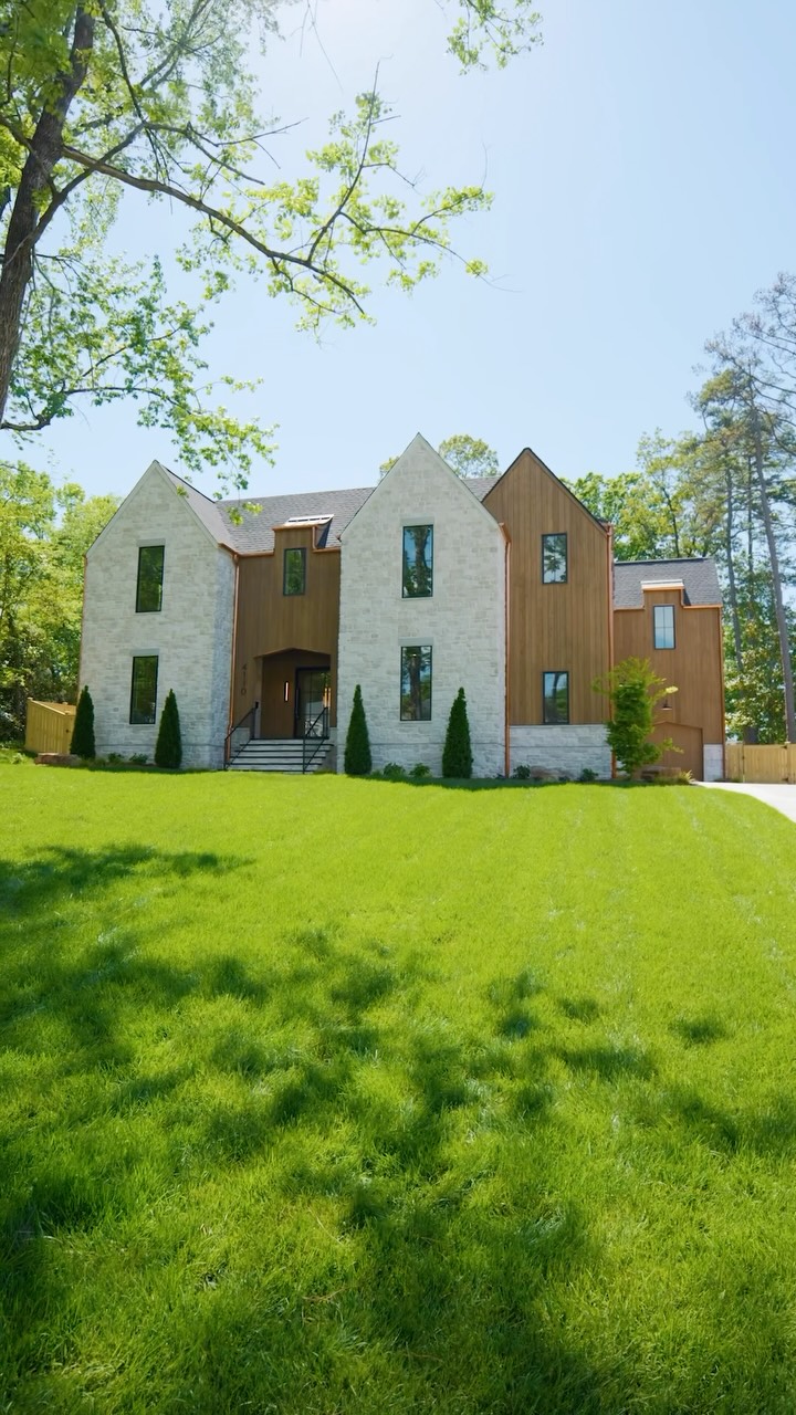 We asked the realtors to name their favorite features of 4110 Melchor Ave, and they did not hold back. 🏡

What’s your favorite part of this build?